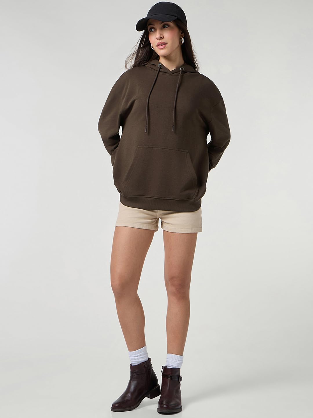 Bewakoof Women's Solid Oversized Fit Full Sleeve Hooded Cotton Blend Hoodies