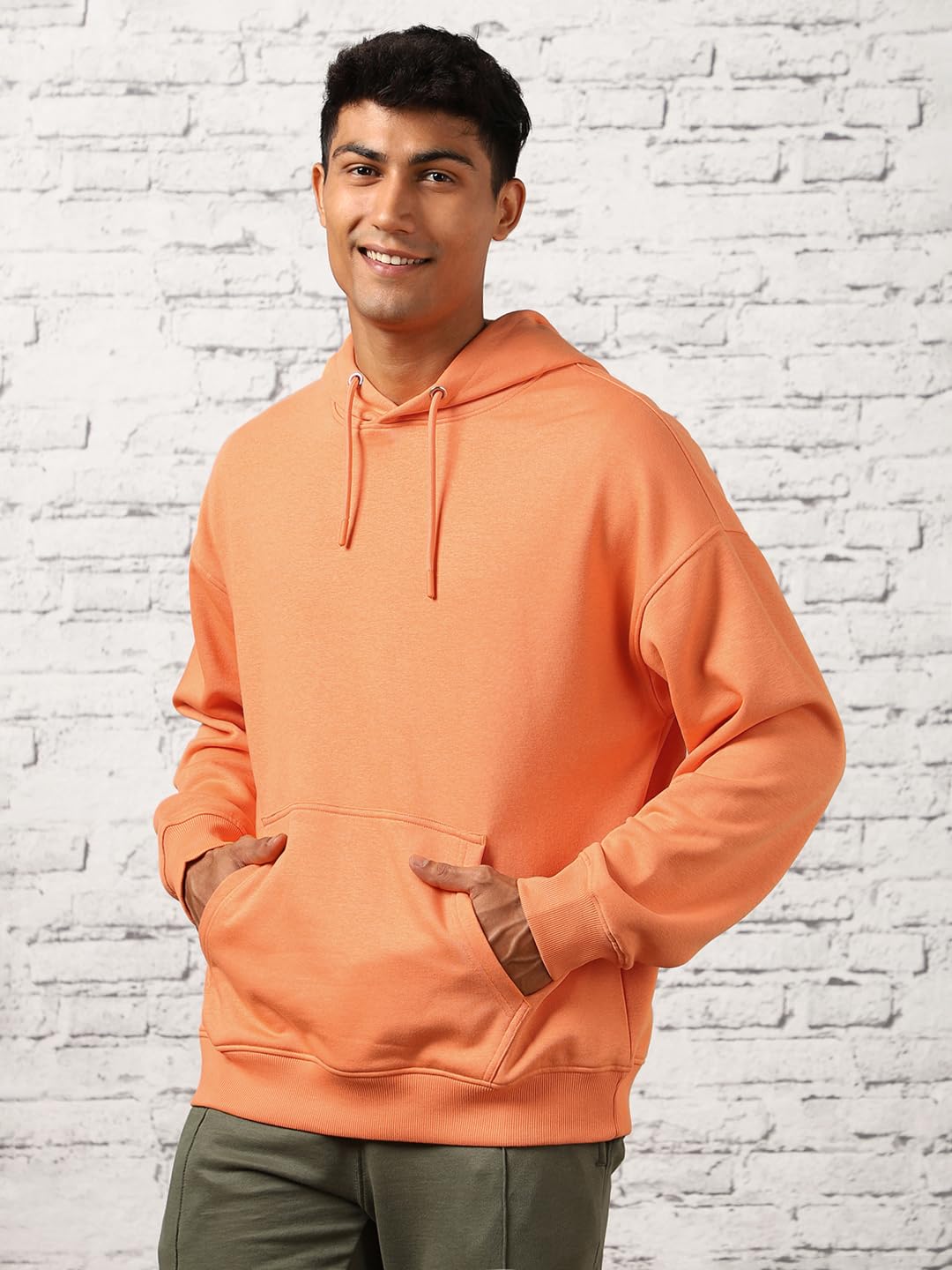 NOBERO Oversized Solid Hooded Sweatshirt for Men | Oversized Hoodie for Men | Hooded Pullover | Cotton Rich Printed Hoodie 280 GSM Fleece